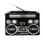Radio portable XB-371C à 3 bandes avec Bluetooth et lampe de poche.