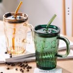 Tasse en verre transparent 450 ml avec paille et couvercle