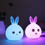 Veilleuse Lapin tactile en silicone avec éclairage LED – Image 6